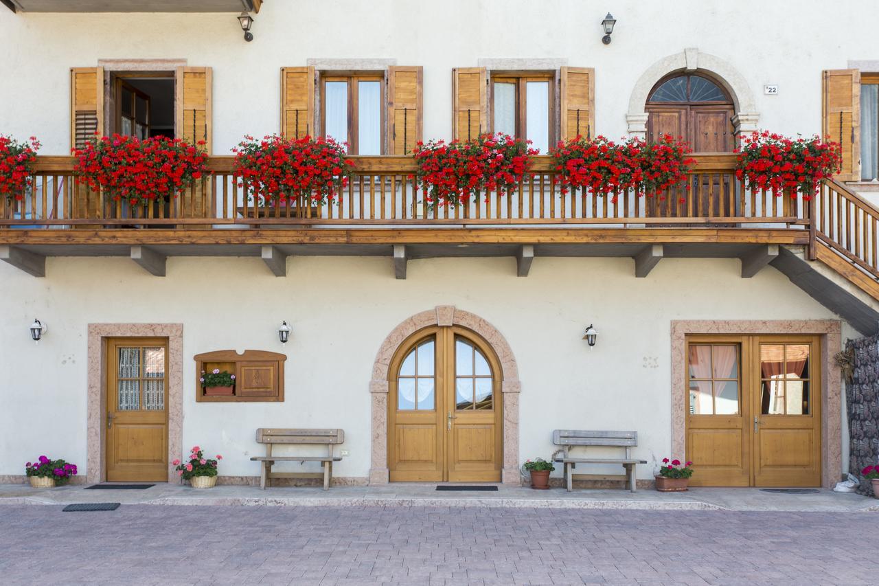 הוילה ספורמאג'יורה Bio Agritur Le Millemele מראה חיצוני תמונה