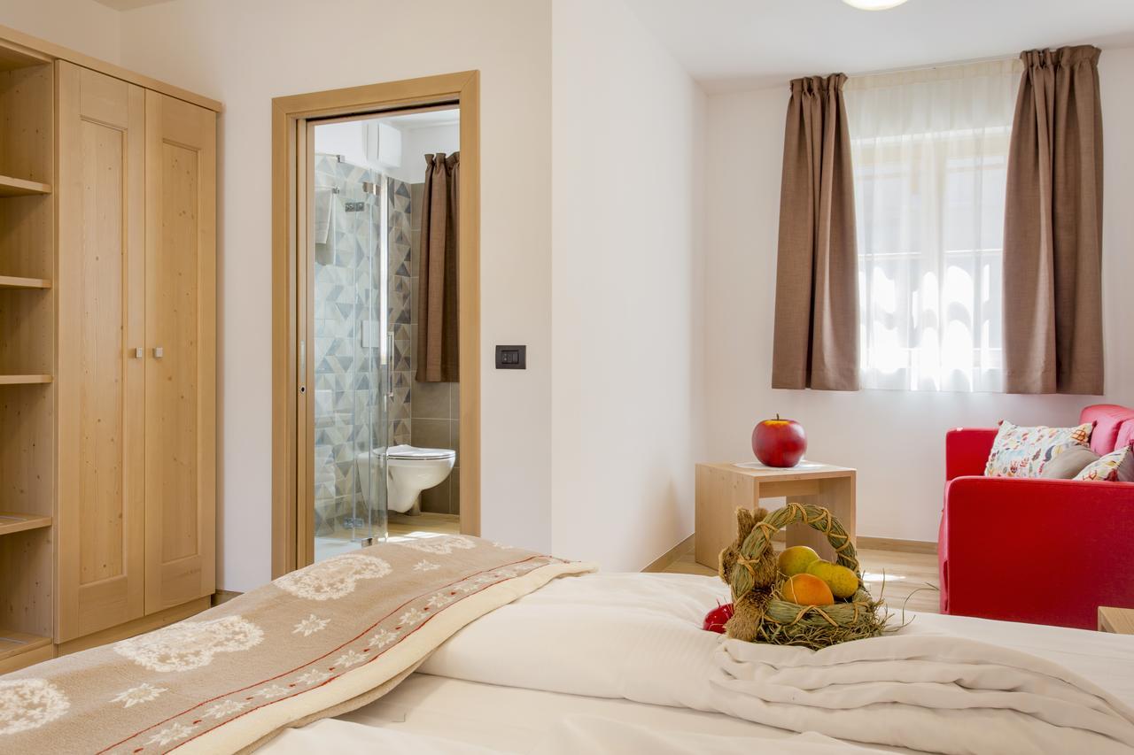 הוילה ספורמאג'יורה Bio Agritur Le Millemele מראה חיצוני תמונה