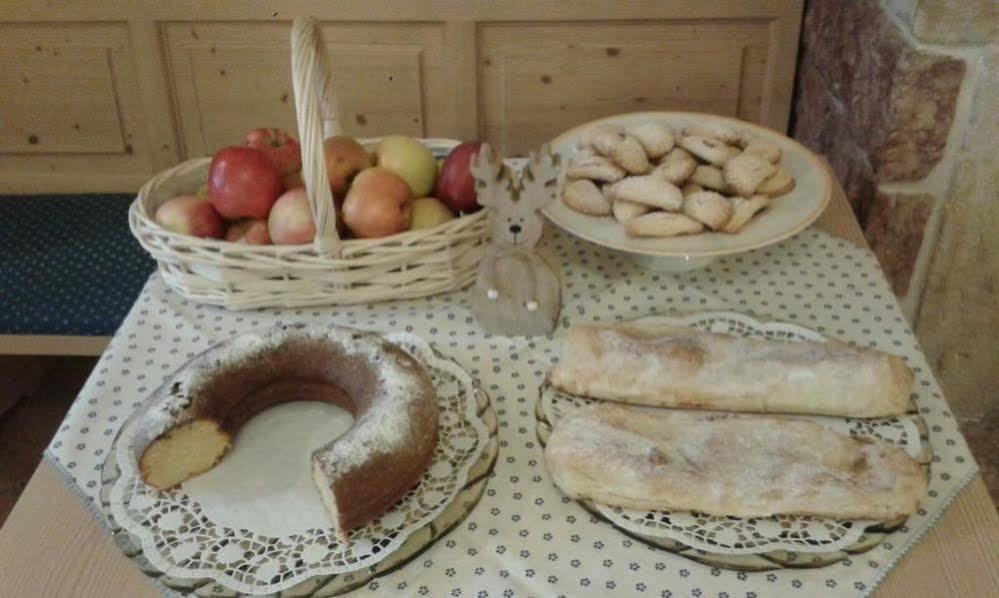 הוילה ספורמאג'יורה Bio Agritur Le Millemele מראה חיצוני תמונה
